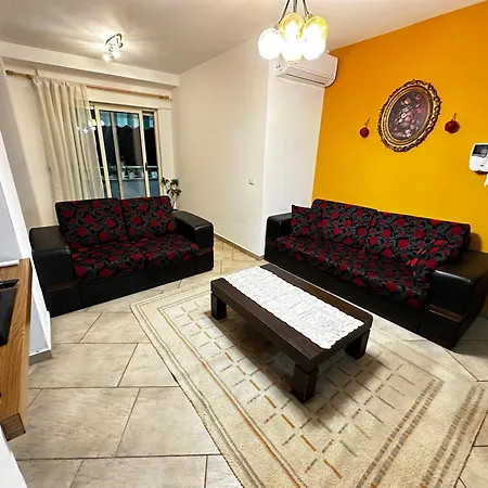 Tirana City Inn *